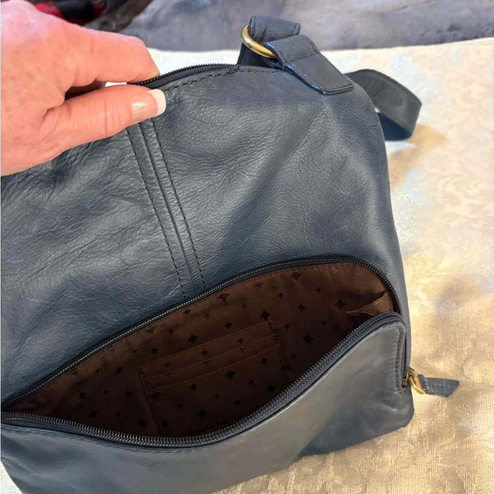Fossil Men's Dark Blue Leather Messenger Bag